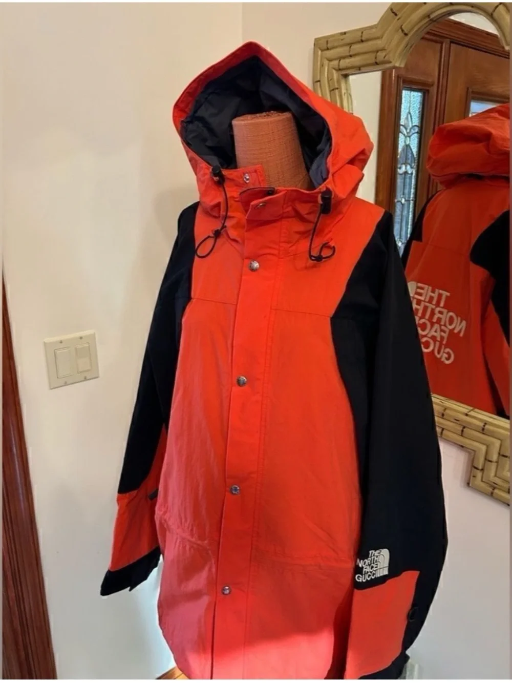 Gucci ex North face supreme mountain edition, jacket, size, XL NWT
